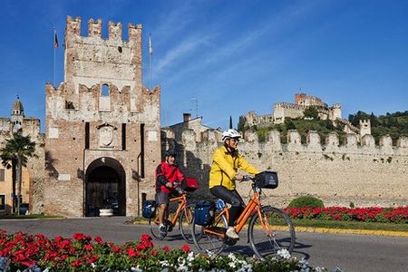Tour in bici a Soave, Verona